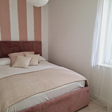 Apartman Maja **** Apartman Šibenik Kültér fotó
